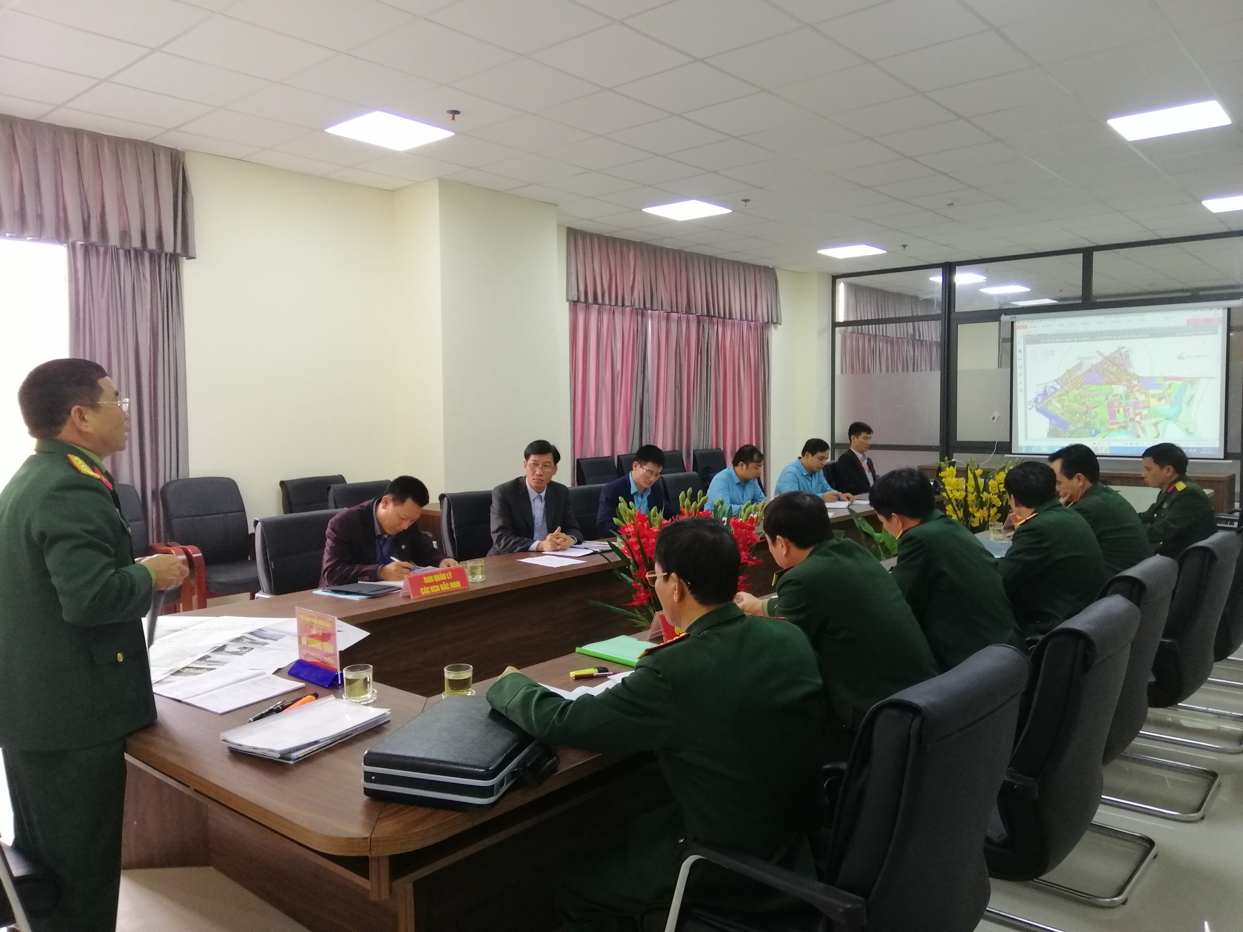 Quân Khu I làm việc với tỉnh Bắc Ninh tham gia ý kiến dự án Khu Công nghệ cao
