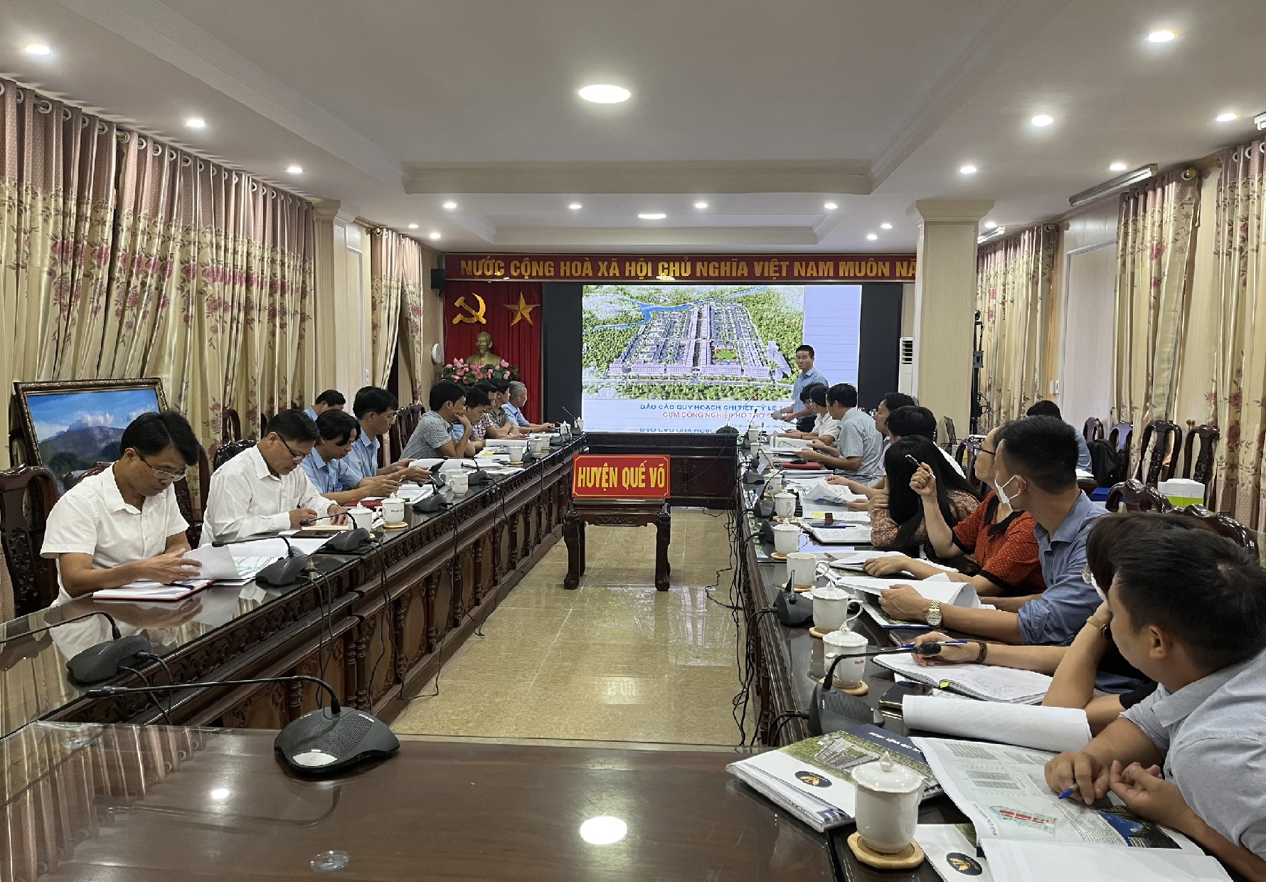 Ngày 19/8/2022, UBND huyện Quế Võ tổ chức hội nghị lấy ý kiến Quy hoạch Cụm công nghiệp Cách Bi