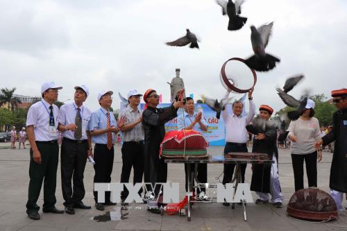 Bắc Ninh thả 2.000 con chim bồ câu hòa bình